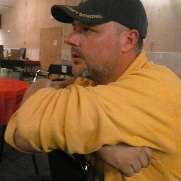 Meet your Posher, Chris - Picture 1 of 1